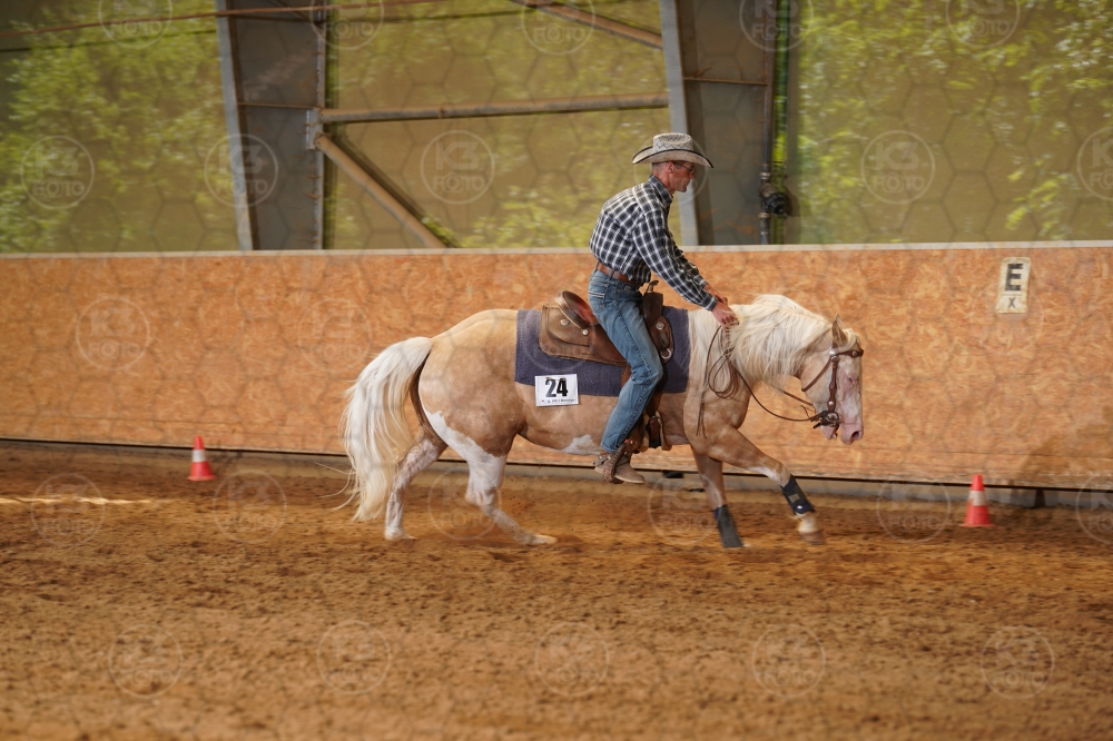 s_A9_08448.jpg